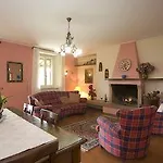 Il Casale Grande カントリーハウス *