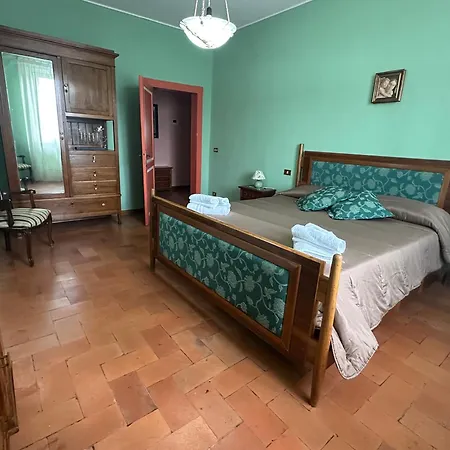 منزل ريفي Il Casale Grande Beroide