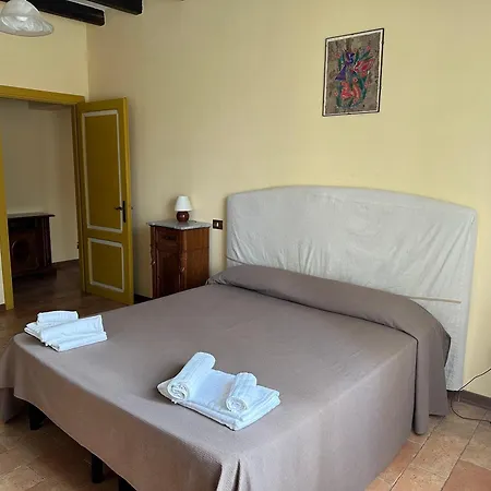 Il Casale Grande Casa de Campo Beroide